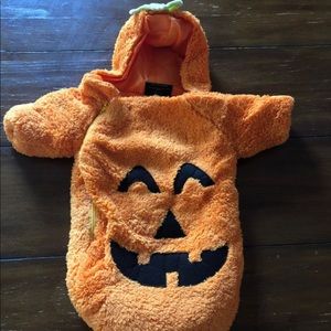 Baby pumpkin bunting costume